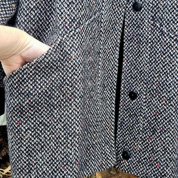 VINTAGE 1980s Cool Textured Tweed Tweed MIDI Coat/Jacket With Batwing Detail - Picture 2 of 13